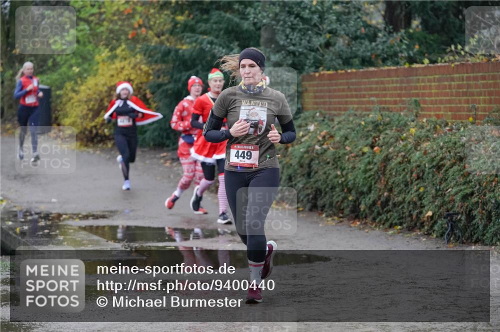 07.12.2025 - St. Pauli X-Mass-Run No. 15 Michael Burmester http://msf.ph/oto/9400440 07.12.2025 10:22:21 Laufen 15, 449 meine-sportfotos.de