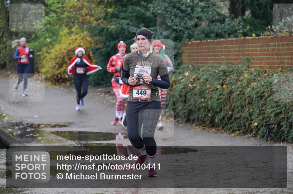 07.12.2025 - St. Pauli X-Mass-Run No. 15 Michael Burmester http://msf.ph/oto/9400441 07.12.2025 10:22:21 Laufen 15, 449 meine-sportfotos.de