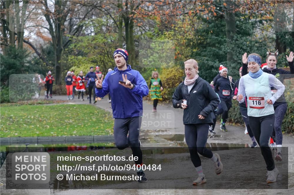 07.12.2025 - St. Pauli X-Mass-Run No. 15 Michael Burmester http://msf.ph/oto/9400484 07.12.2025 10:22:35 Laufen 2830, 116 meine-sportfotos.de