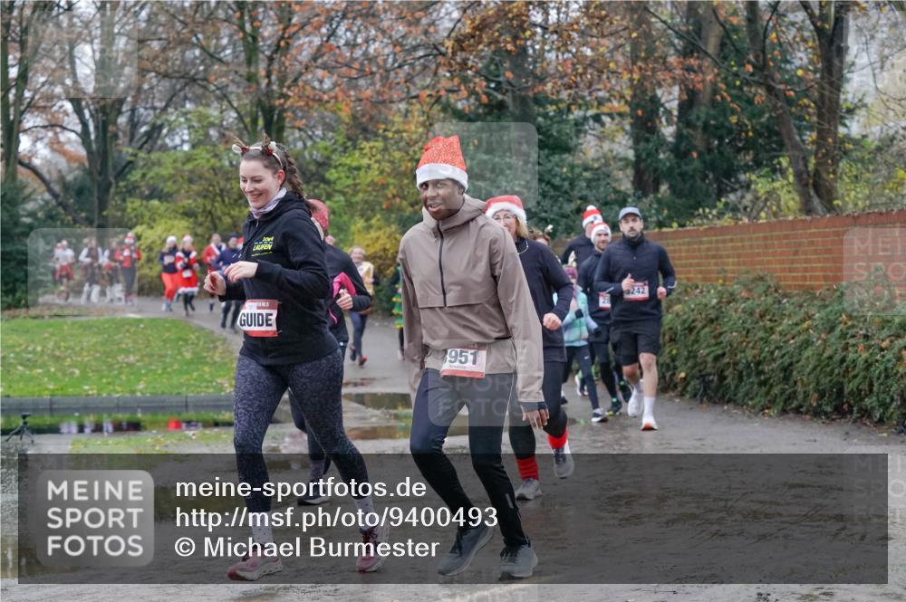 07.12.2025 - St. Pauli X-Mass-Run No. 15 Michael Burmester http://msf.ph/oto/9400493 07.12.2025 10:22:37 Laufen 951, 3242 meine-sportfotos.de