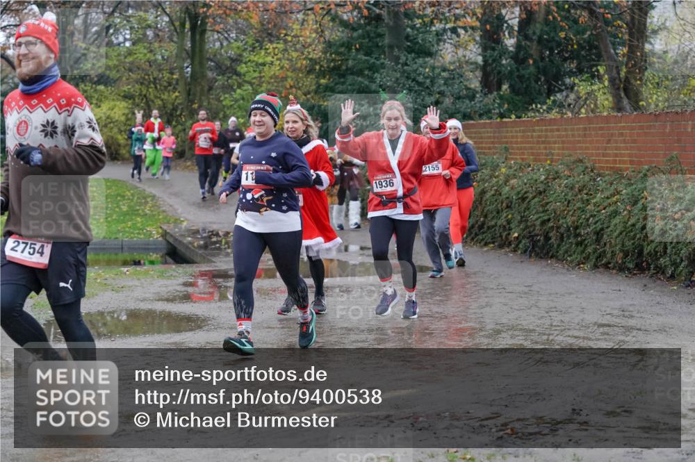 07.12.2025 - St. Pauli X-Mass-Run No. 15 Michael Burmester http://msf.ph/oto/9400538 07.12.2025 10:22:49 Laufen 2754, 11, 1936, 2155 meine-sportfotos.de