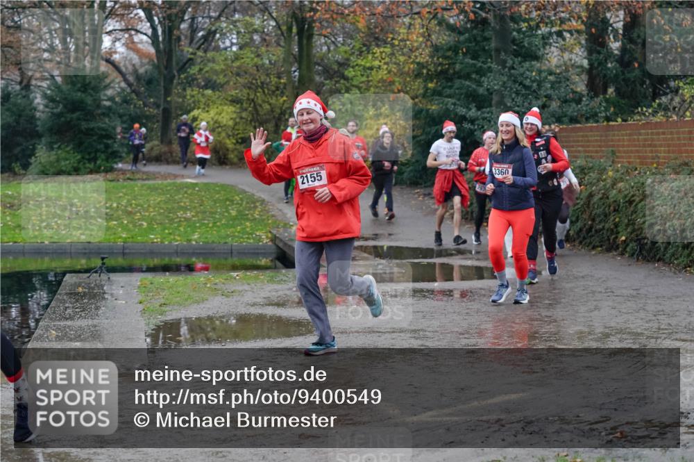 07.12.2025 - St. Pauli X-Mass-Run No. 15 Michael Burmester http://msf.ph/oto/9400549 07.12.2025 10:22:51 Laufen 2155, 3360 meine-sportfotos.de