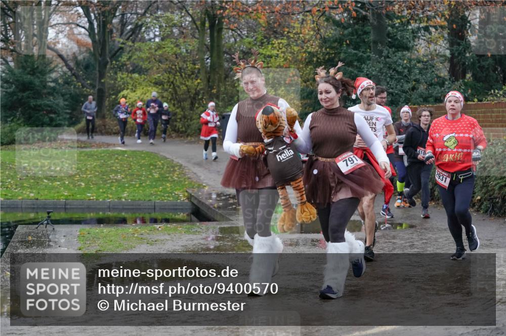 07.12.2025 - St. Pauli X-Mass-Run No. 15 Michael Burmester http://msf.ph/oto/9400570 07.12.2025 10:22:55 Laufen 791, 410, 2931 meine-sportfotos.de