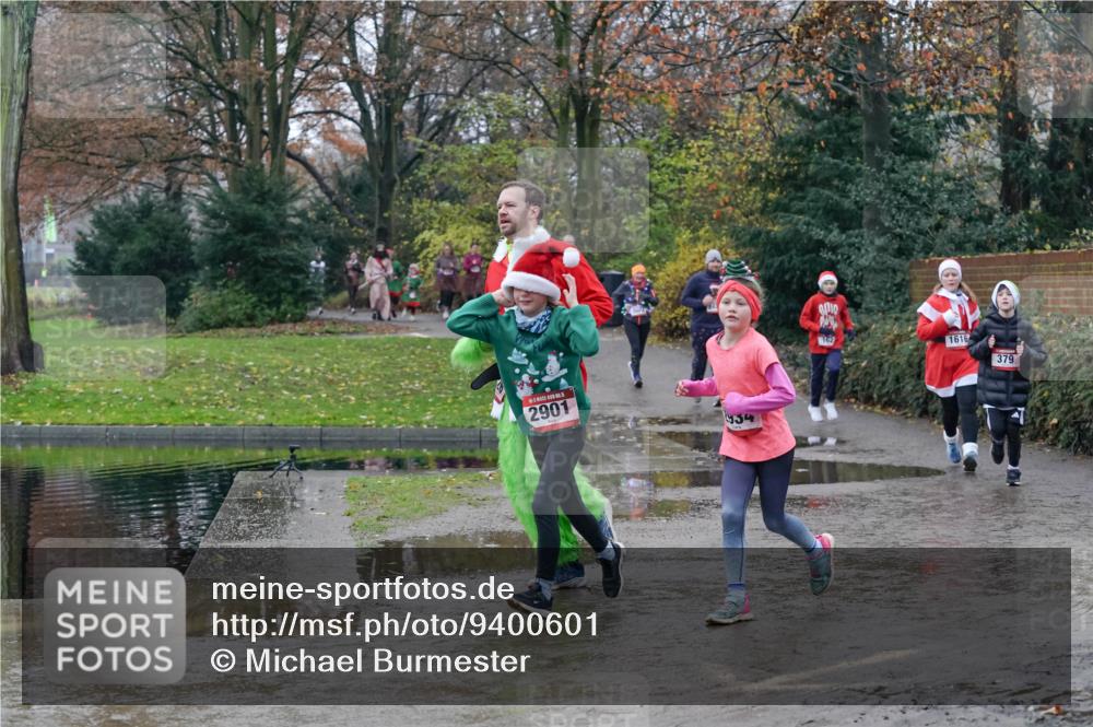 07.12.2025 - St. Pauli X-Mass-Run No. 15 Michael Burmester http://msf.ph/oto/9400601 07.12.2025 10:23:01 Laufen 2901, 934, 162, 1616, 379 meine-sportfotos.de
