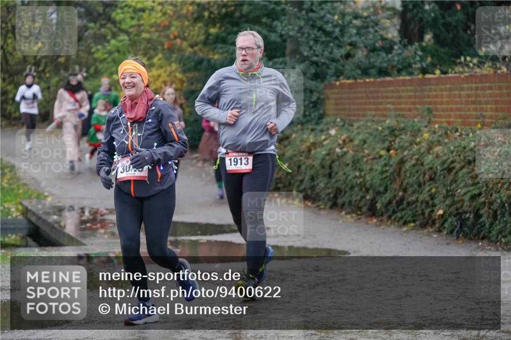 07.12.2025 - St. Pauli X-Mass-Run No. 15 Michael Burmester http://msf.ph/oto/9400622 07.12.2025 10:23:10 Laufen 10, 30, 1913 meine-sportfotos.de