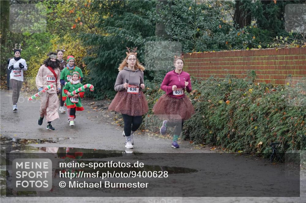 07.12.2025 - St. Pauli X-Mass-Run No. 15 Michael Burmester http://msf.ph/oto/9400628 07.12.2025 10:23:12 Laufen 4072, 1189, 11, 1195, 636, 631 meine-sportfotos.de