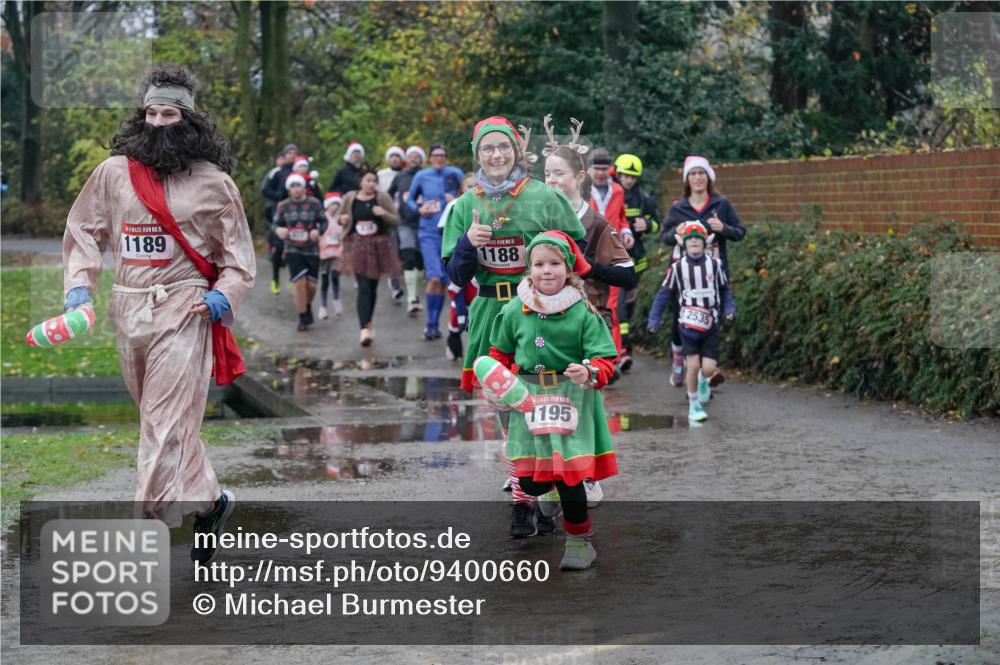 07.12.2025 - St. Pauli X-Mass-Run No. 15 Michael Burmester http://msf.ph/oto/9400660 07.12.2025 10:23:21 Laufen 15, 1189, 15, 1188, 1195, 2535 meine-sportfotos.de
