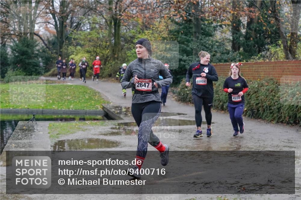 07.12.2025 - St. Pauli X-Mass-Run No. 15 Michael Burmester http://msf.ph/oto/9400716 07.12.2025 10:23:33 Laufen 15, 2647, 4550 meine-sportfotos.de