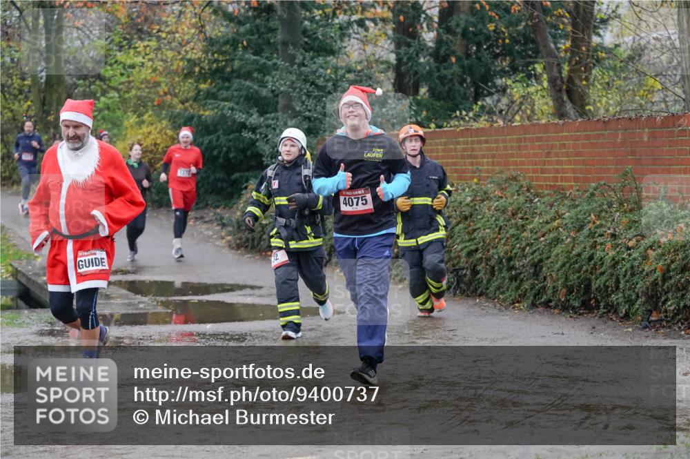 07.12.2025 - St. Pauli X-Mass-Run No. 15 Michael Burmester http://msf.ph/oto/9400737 07.12.2025 10:23:39 Laufen 1974, 2, 4075 meine-sportfotos.de