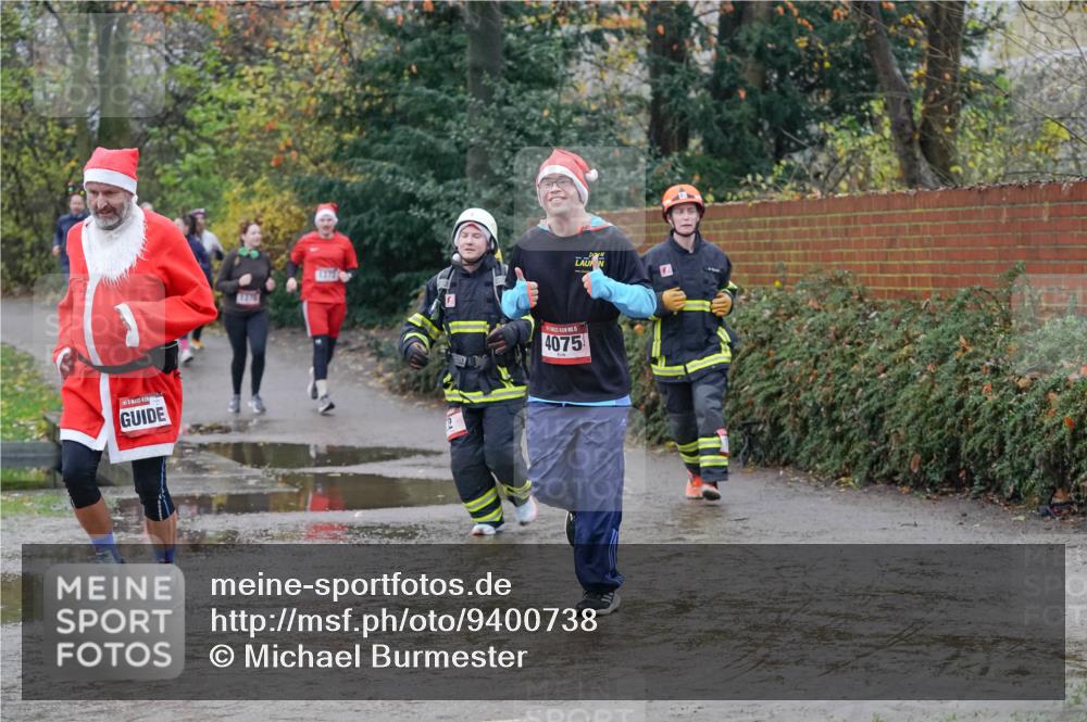 07.12.2025 - St. Pauli X-Mass-Run No. 15 Michael Burmester http://msf.ph/oto/9400738 07.12.2025 10:23:39 Laufen 1974, 2, 4075 meine-sportfotos.de