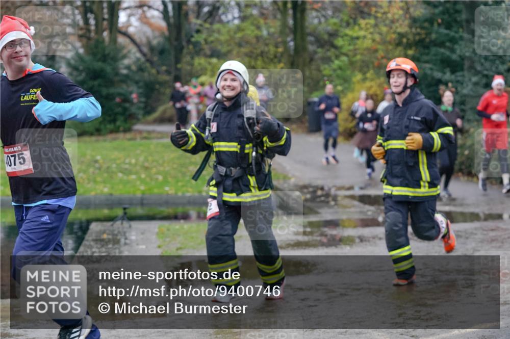 07.12.2025 - St. Pauli X-Mass-Run No. 15 Michael Burmester http://msf.ph/oto/9400746 07.12.2025 10:23:41 Laufen 15, 075 meine-sportfotos.de