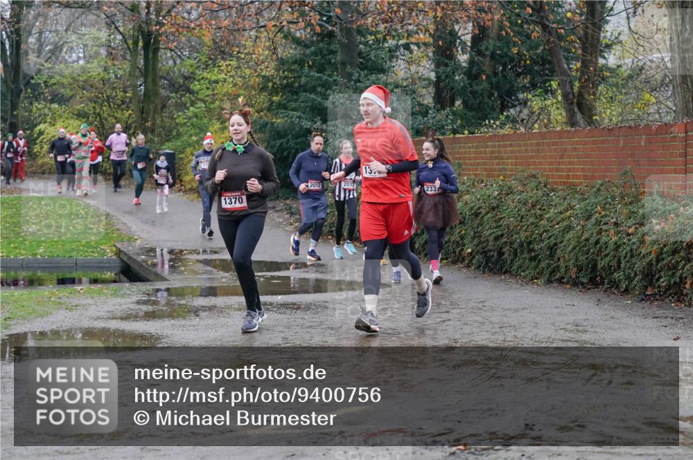 07.12.2025 - St. Pauli X-Mass-Run No. 15 Michael Burmester http://msf.ph/oto/9400756 07.12.2025 10:23:44 Laufen 2012, 1370, 2013, 13, 2337 meine-sportfotos.de
