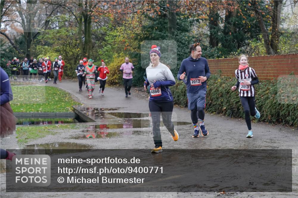 07.12.2025 - St. Pauli X-Mass-Run No. 15 Michael Burmester http://msf.ph/oto/9400771 07.12.2025 10:23:48 Laufen 4860, 2012, 2013 meine-sportfotos.de