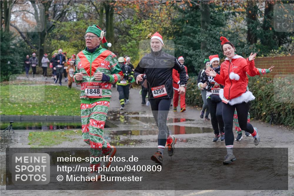 07.12.2025 - St. Pauli X-Mass-Run No. 15 Michael Burmester http://msf.ph/oto/9400809 07.12.2025 10:23:57 Laufen 15, 1848, 4255, 186 meine-sportfotos.de