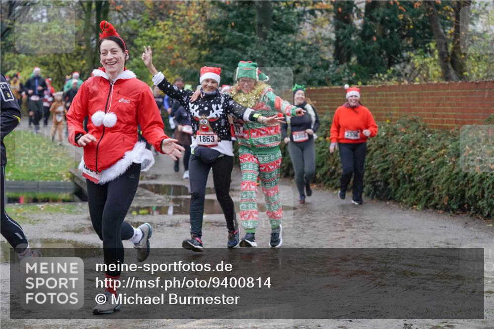 07.12.2025 - St. Pauli X-Mass-Run No. 15 Michael Burmester http://msf.ph/oto/9400814 07.12.2025 10:23:58 Laufen 00, 1863, 2303, 2306 meine-sportfotos.de