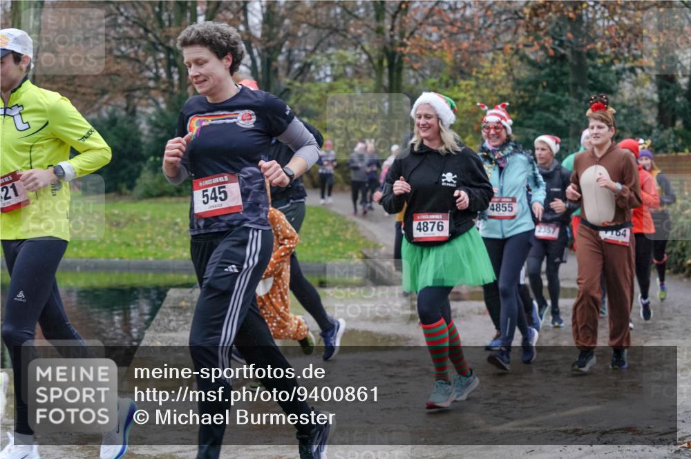 07.12.2025 - St. Pauli X-Mass-Run No. 15 Michael Burmester http://msf.ph/oto/9400861 07.12.2025 10:24:08 Laufen 21, 545, 4876, 4855, 2357, 77464 meine-sportfotos.de
