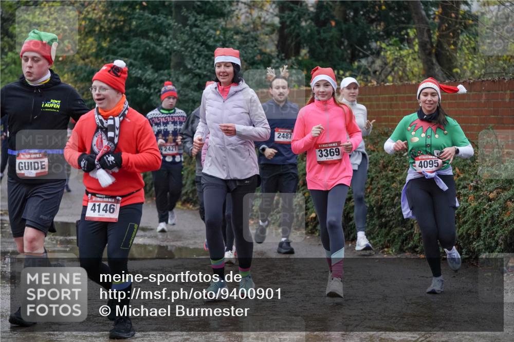 07.12.2025 - St. Pauli X-Mass-Run No. 15 Michael Burmester http://msf.ph/oto/9400901 07.12.2025 10:24:17 Laufen 5, 4146, 2421, 2487, 5, 3369, 4095 meine-sportfotos.de