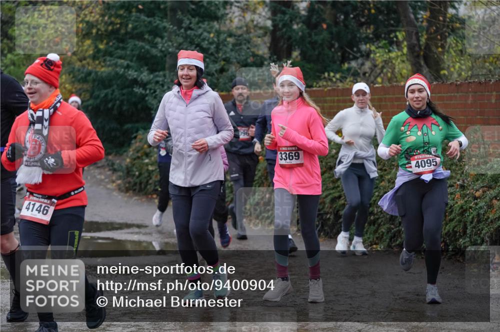 07.12.2025 - St. Pauli X-Mass-Run No. 15 Michael Burmester http://msf.ph/oto/9400904 07.12.2025 10:24:17 Laufen 1919, 4146, 096, 15, 3369, 4095 meine-sportfotos.de