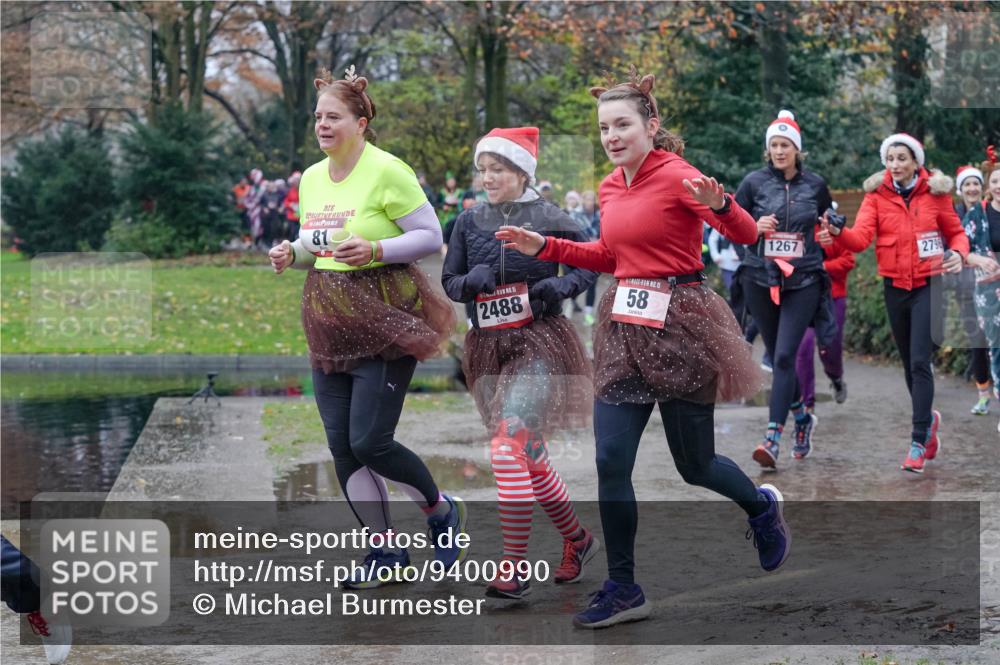 07.12.2025 - St. Pauli X-Mass-Run No. 15 Michael Burmester http://msf.ph/oto/9400990 07.12.2025 10:24:36 Laufen 81, 15, 2488, 15, 58, 1267, 2796 meine-sportfotos.de