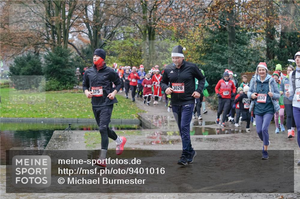 07.12.2025 - St. Pauli X-Mass-Run No. 15 Michael Burmester http://msf.ph/oto/9401016 07.12.2025 10:24:42 Laufen 3026, 575, 500, 507, 3030, 17 meine-sportfotos.de