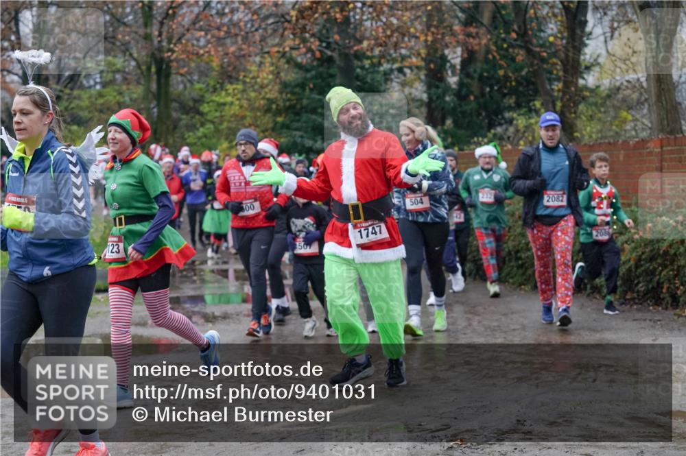 07.12.2025 - St. Pauli X-Mass-Run No. 15 Michael Burmester http://msf.ph/oto/9401031 07.12.2025 10:24:45 Laufen 123, 300, 507, 1747, 504, 2082, 2086 meine-sportfotos.de