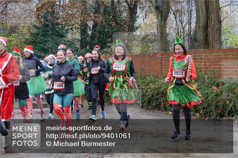 07.12.2025 - St. Pauli X-Mass-Run No. 15 Michael Burmester http://msf.ph/oto/9401061 07.12.2025 10:24:53 Laufen 65, 60, 3, 8, 1089, 1245, 2921, 2933 meine-sportfotos.de