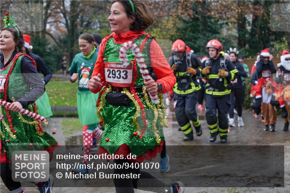07.12.2025 - St. Pauli X-Mass-Run No. 15 Michael Burmester http://msf.ph/oto/9401070 07.12.2025 10:24:55 Laufen 11, 2933 meine-sportfotos.de