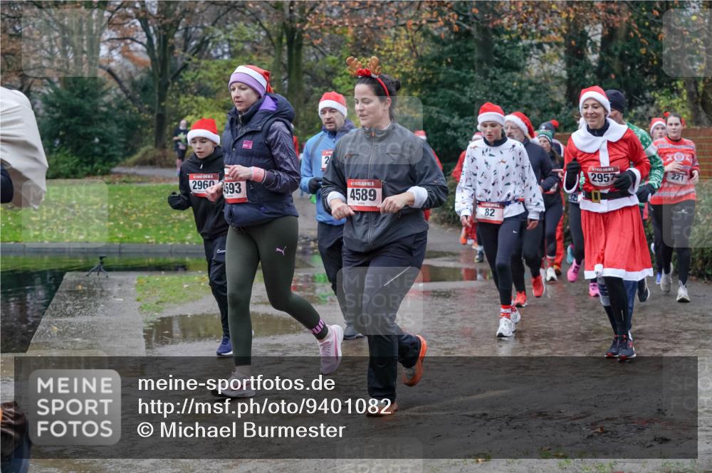 07.12.2025 - St. Pauli X-Mass-Run No. 15 Michael Burmester http://msf.ph/oto/9401082 07.12.2025 10:24:58 Laufen 2960, 593, 15, 4589, 82, 2957, 221 meine-sportfotos.de