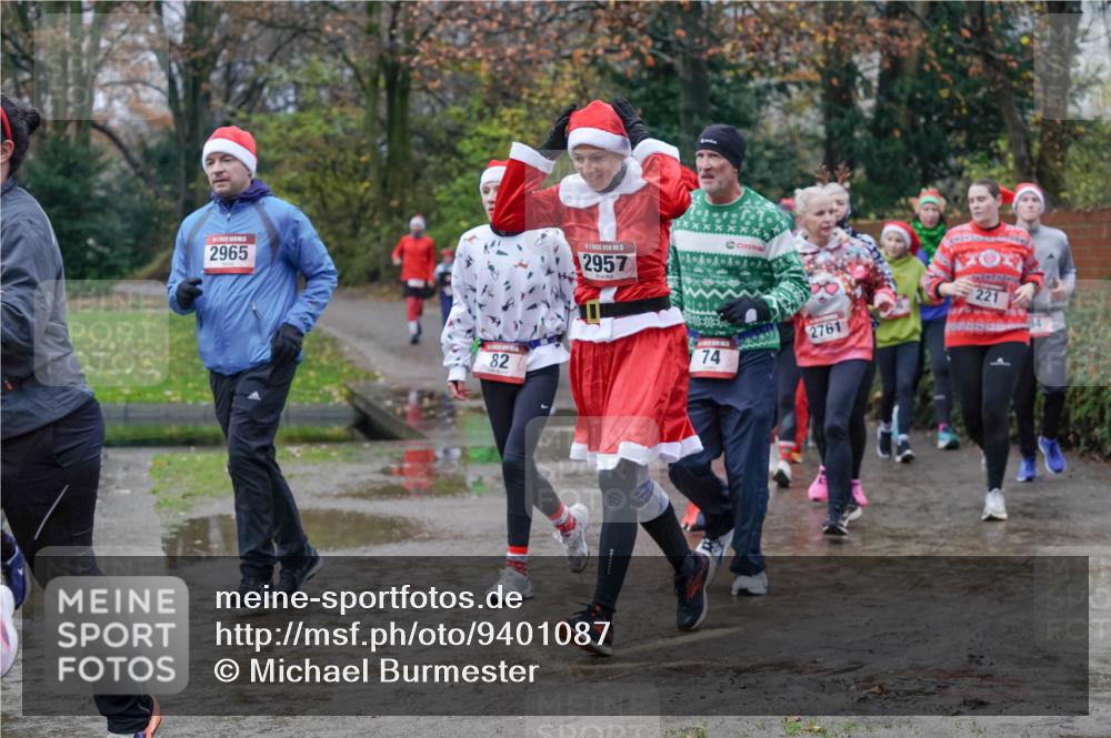 07.12.2025 - St. Pauli X-Mass-Run No. 15 Michael Burmester http://msf.ph/oto/9401087 07.12.2025 10:24:59 Laufen 2965, 82, 5, 2957, 74, 2761, 100, 221 meine-sportfotos.de