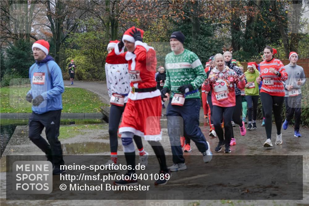 07.12.2025 - St. Pauli X-Mass-Run No. 15 Michael Burmester http://msf.ph/oto/9401089 07.12.2025 10:24:59 Laufen 2965, 82, 430, 9, 74, 2761, 00, 506, 221, 84 meine-sportfotos.de