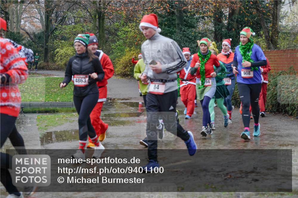 07.12.2025 - St. Pauli X-Mass-Run No. 15 Michael Burmester http://msf.ph/oto/9401100 07.12.2025 10:25:02 Laufen 4863, 94, 84, 392, 908 meine-sportfotos.de