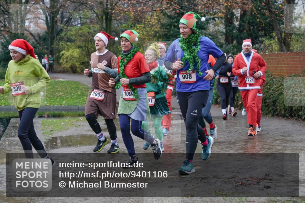 07.12.2025 - St. Pauli X-Mass-Run No. 15 Michael Burmester http://msf.ph/oto/9401106 07.12.2025 10:25:03 Laufen 506, 2992, 1094, 00, 01, 2726, 5, 908, 430, 2724, 401 meine-sportfotos.de