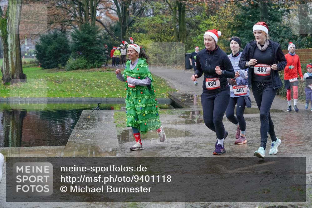 07.12.2025 - St. Pauli X-Mass-Run No. 15 Michael Burmester http://msf.ph/oto/9401118 07.12.2025 10:25:06 Laufen 5, 467, 430, 401, 2267 meine-sportfotos.de