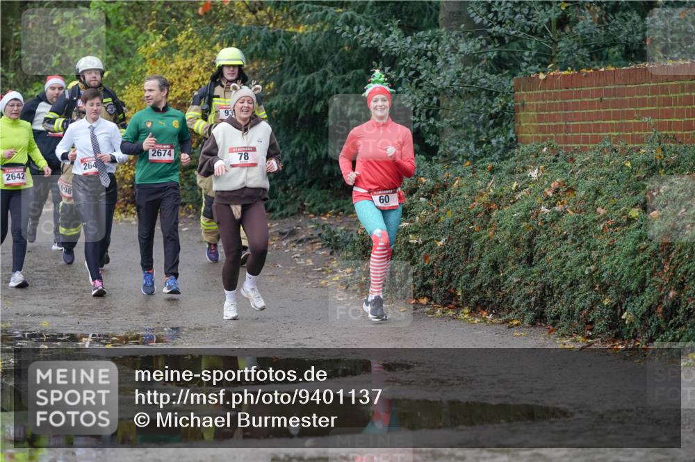 07.12.2025 - St. Pauli X-Mass-Run No. 15 Michael Burmester http://msf.ph/oto/9401137 07.12.2025 10:25:17 Laufen 2642, 1098, 93, 2674, 78, 264, 60 meine-sportfotos.de