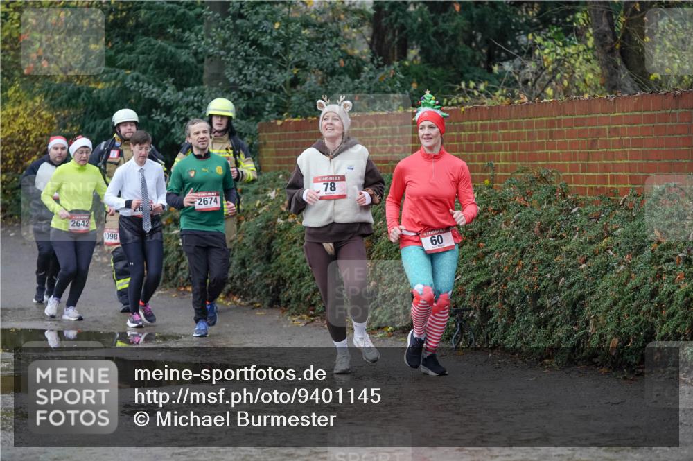 07.12.2025 - St. Pauli X-Mass-Run No. 15 Michael Burmester http://msf.ph/oto/9401145 07.12.2025 10:25:21 Laufen 2642, 1098, 78, 2674, 60 meine-sportfotos.de