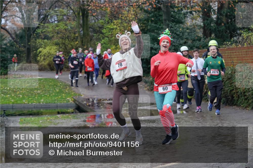 07.12.2025 - St. Pauli X-Mass-Run No. 15 Michael Burmester http://msf.ph/oto/9401156 07.12.2025 10:25:23 Laufen 78, 60, 2642, 26, 2674 meine-sportfotos.de
