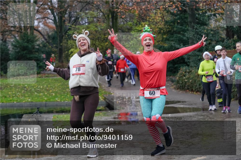 07.12.2025 - St. Pauli X-Mass-Run No. 15 Michael Burmester http://msf.ph/oto/9401159 07.12.2025 10:25:24 Laufen 15, 78, 15, 60, 2642 meine-sportfotos.de