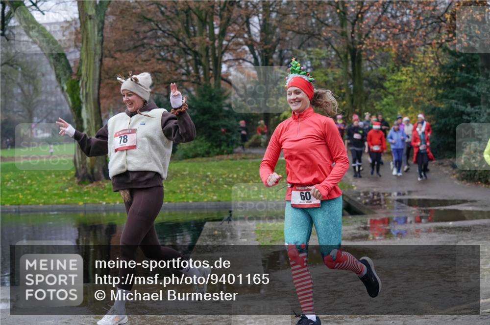 07.12.2025 - St. Pauli X-Mass-Run No. 15 Michael Burmester http://msf.ph/oto/9401165 07.12.2025 10:25:24 Laufen 78, 60 meine-sportfotos.de