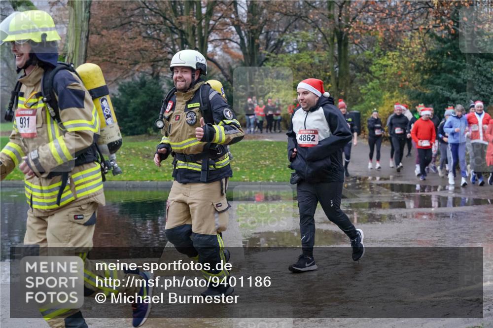 07.12.2025 - St. Pauli X-Mass-Run No. 15 Michael Burmester http://msf.ph/oto/9401186 07.12.2025 10:25:29 Laufen 931, 303, 4862 meine-sportfotos.de