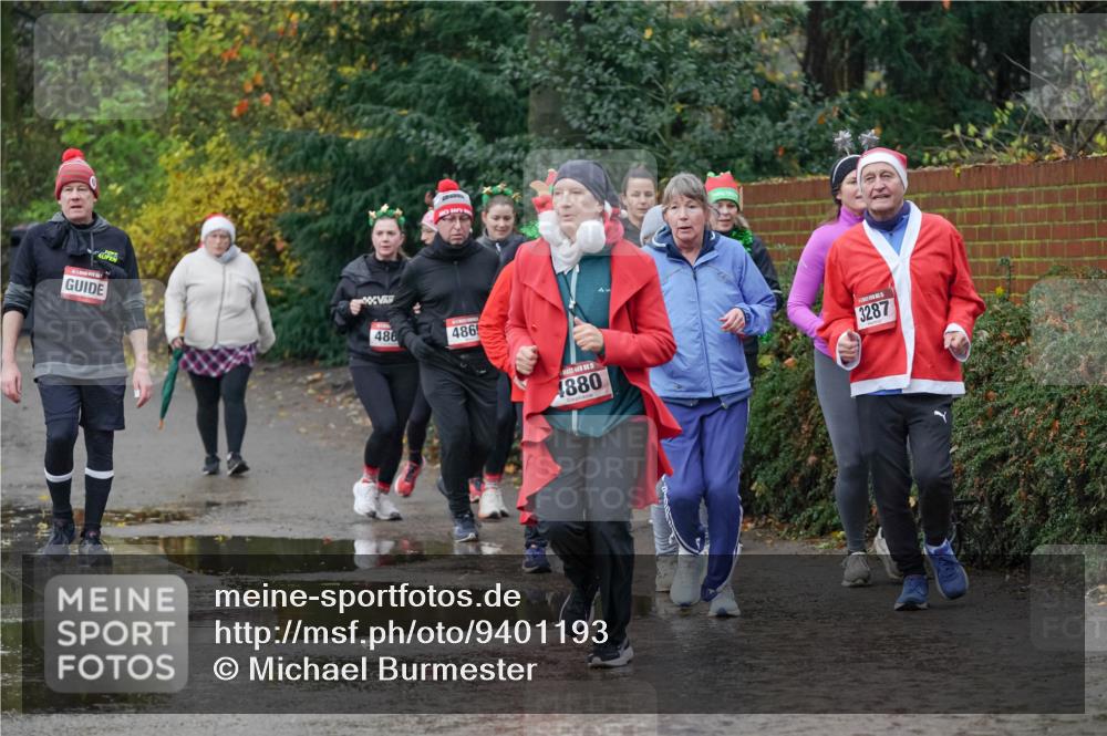 07.12.2025 - St. Pauli X-Mass-Run No. 15 Michael Burmester http://msf.ph/oto/9401193 07.12.2025 10:25:31 Laufen 486, 486, 15, 4880, 3287 meine-sportfotos.de