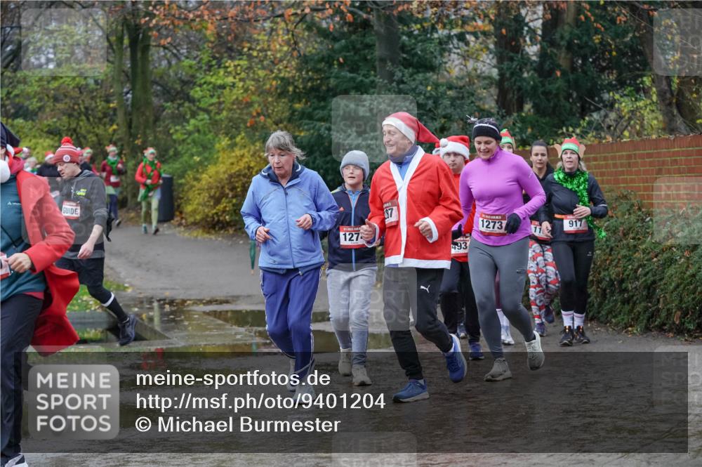 07.12.2025 - St. Pauli X-Mass-Run No. 15 Michael Burmester http://msf.ph/oto/9401204 07.12.2025 10:25:34 Laufen 127, 187, 1273, 917, 11, 493 meine-sportfotos.de