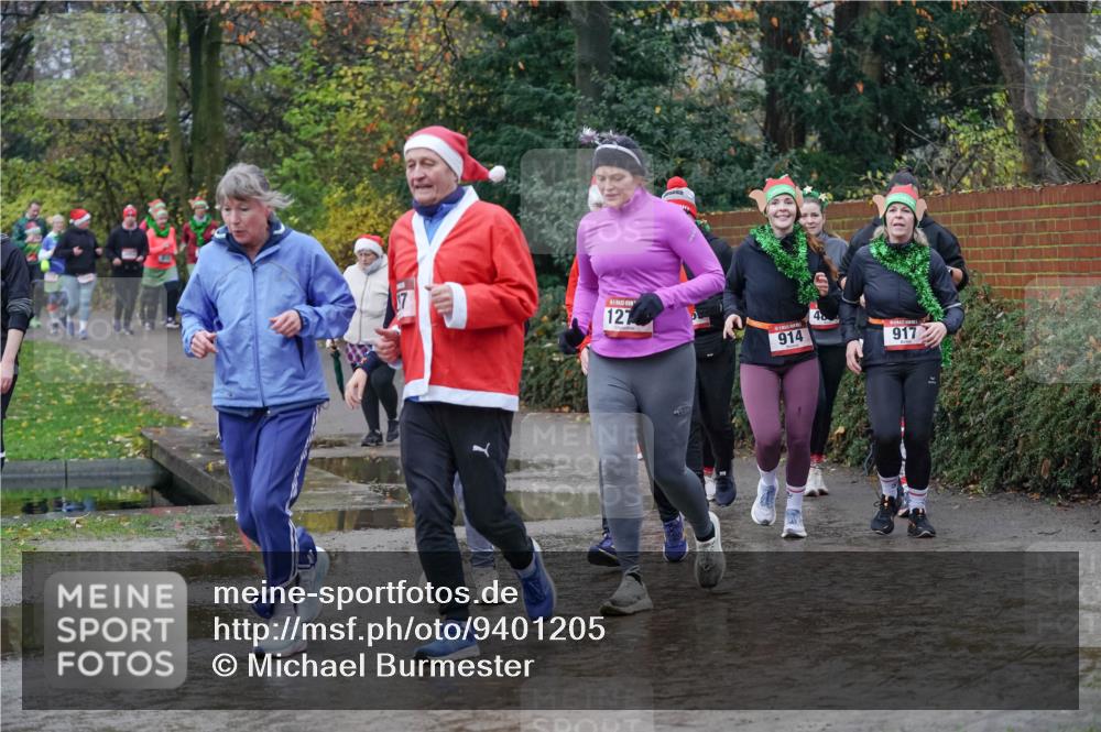 07.12.2025 - St. Pauli X-Mass-Run No. 15 Michael Burmester http://msf.ph/oto/9401205 07.12.2025 10:25:34 Laufen 127, 914, 48, 917 meine-sportfotos.de