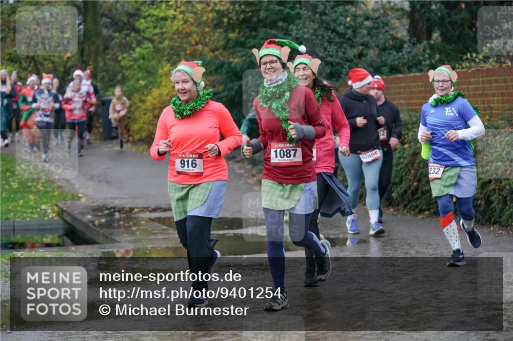 07.12.2025 - St. Pauli X-Mass-Run No. 15 Michael Burmester http://msf.ph/oto/9401254 07.12.2025 10:25:47 Laufen 15, 916, 1087, 232 meine-sportfotos.de