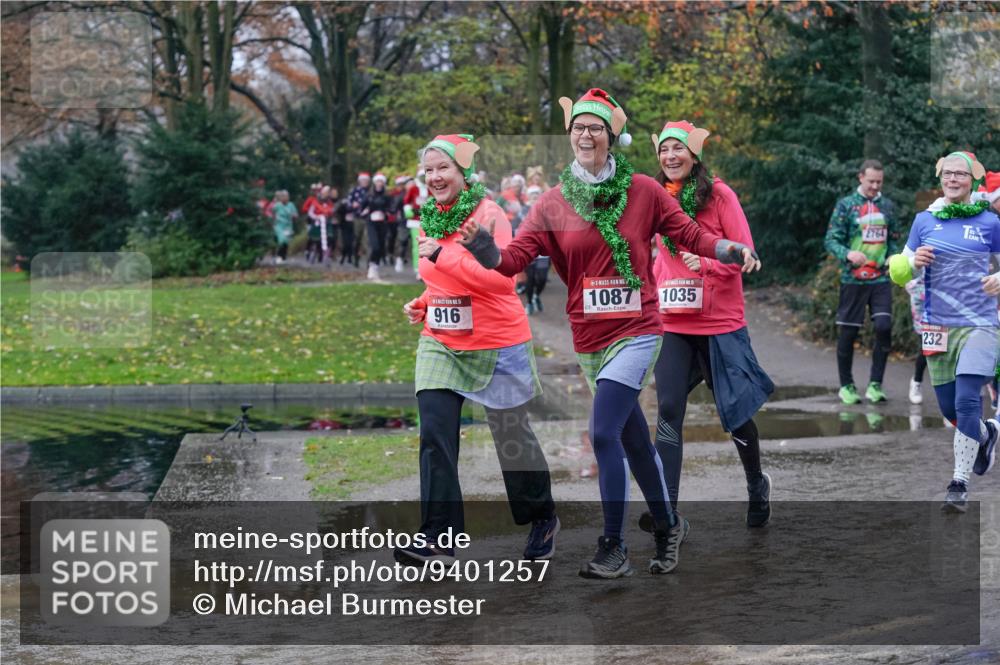 07.12.2025 - St. Pauli X-Mass-Run No. 15 Michael Burmester http://msf.ph/oto/9401257 07.12.2025 10:25:48 Laufen 916, 1087, 1035, 2764, 232 meine-sportfotos.de