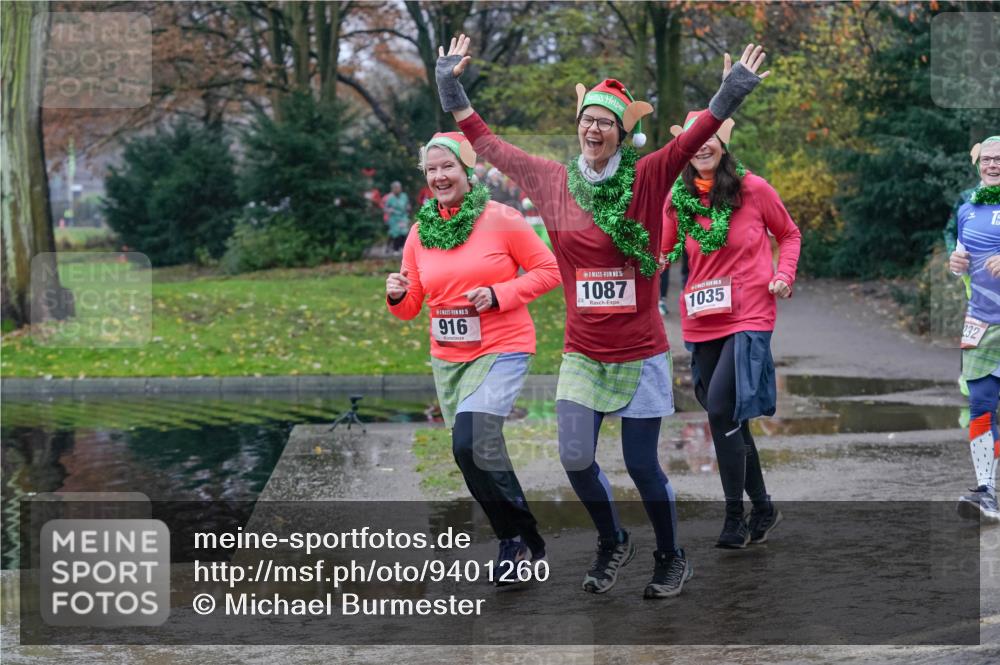 07.12.2025 - St. Pauli X-Mass-Run No. 15 Michael Burmester http://msf.ph/oto/9401260 07.12.2025 10:25:49 Laufen 15, 916, 15, 1087, 1035, 232 meine-sportfotos.de