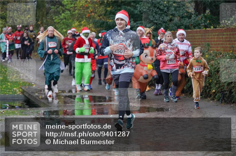 07.12.2025 - St. Pauli X-Mass-Run No. 15 Michael Burmester http://msf.ph/oto/9401287 07.12.2025 10:25:56 Laufen 4229, 2331, 15, 2501, 2763, 340, 2341 meine-sportfotos.de