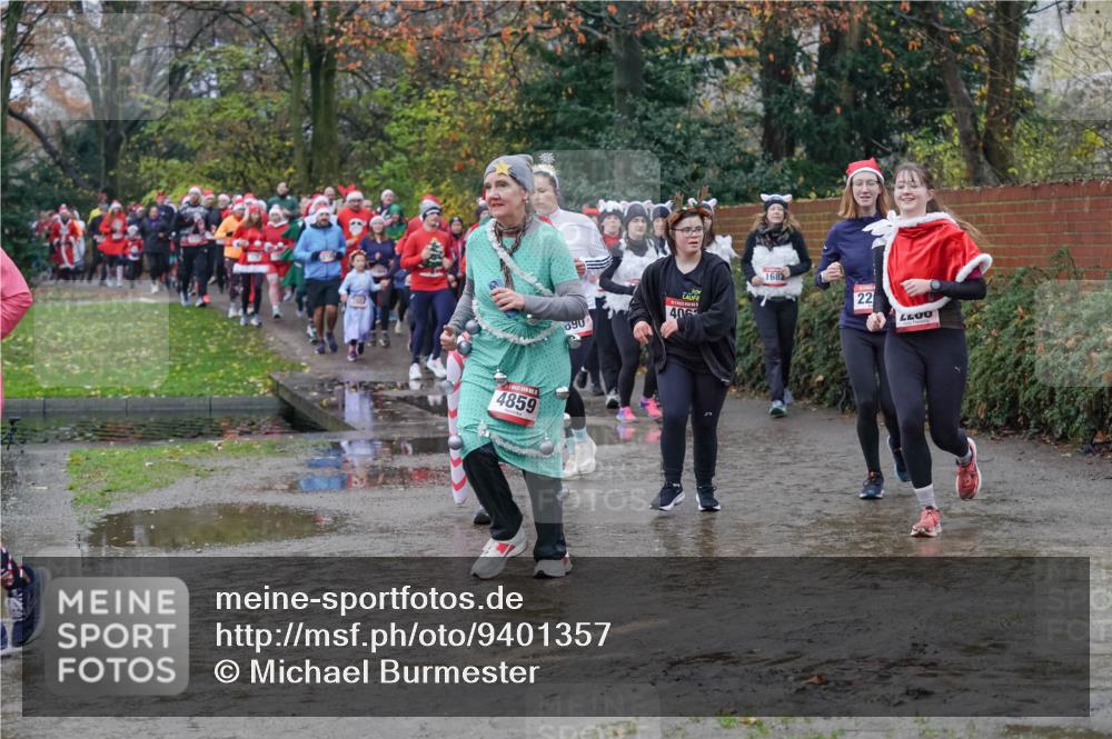 07.12.2025 - St. Pauli X-Mass-Run No. 15 Michael Burmester http://msf.ph/oto/9401357 07.12.2025 10:26:12 Laufen 4859, 690, 1682, 22, 406 meine-sportfotos.de