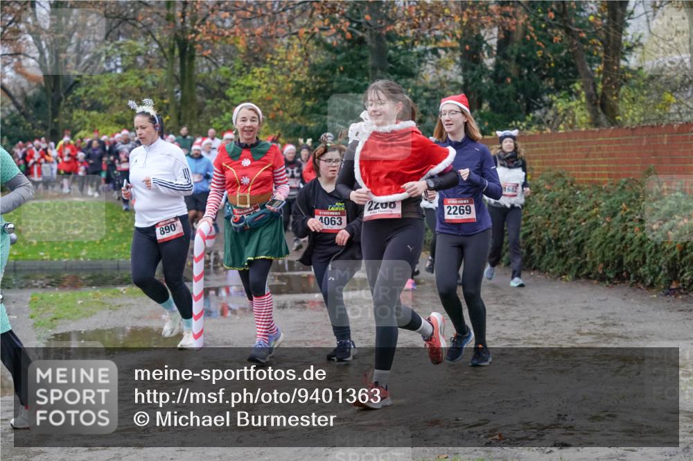 07.12.2025 - St. Pauli X-Mass-Run No. 15 Michael Burmester http://msf.ph/oto/9401363 07.12.2025 10:26:13 Laufen 1682, 2200, 890, 1063, 2269 meine-sportfotos.de