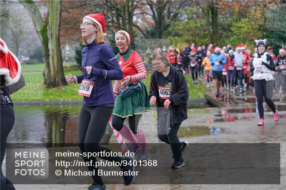 07.12.2025 - St. Pauli X-Mass-Run No. 15 Michael Burmester http://msf.ph/oto/9401368 07.12.2025 10:26:15 Laufen 15, 269, 5, 4063 meine-sportfotos.de