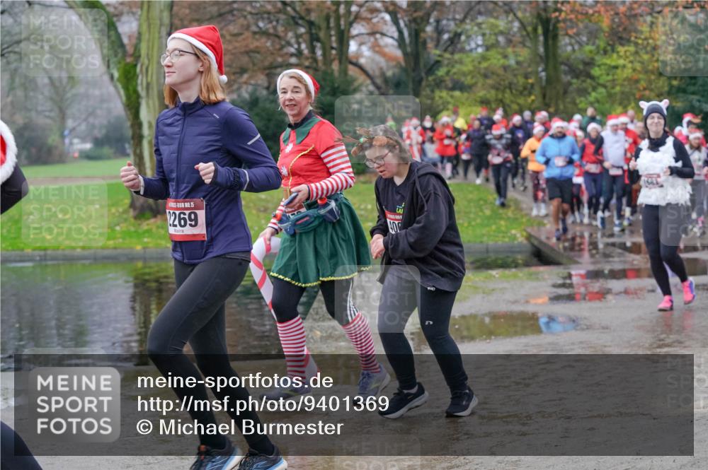 07.12.2025 - St. Pauli X-Mass-Run No. 15 Michael Burmester http://msf.ph/oto/9401369 07.12.2025 10:26:15 Laufen 15, 269 meine-sportfotos.de